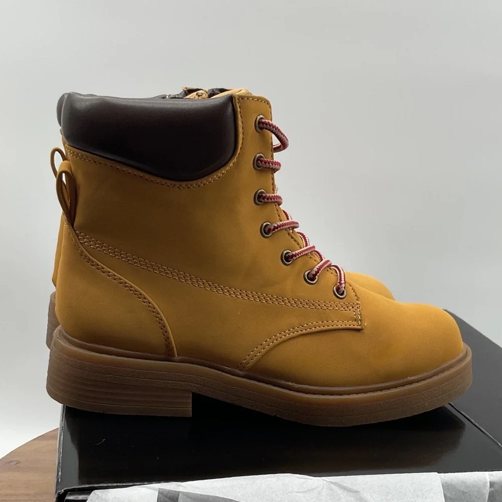Steve Madden Jumble Kids Wheat Combat Boots Side Zip Size 4 SF2567-0325